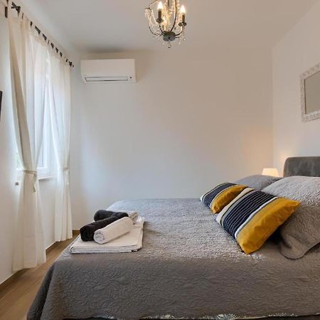 Apartments Dream in Arena 1 Pula Exterior foto
