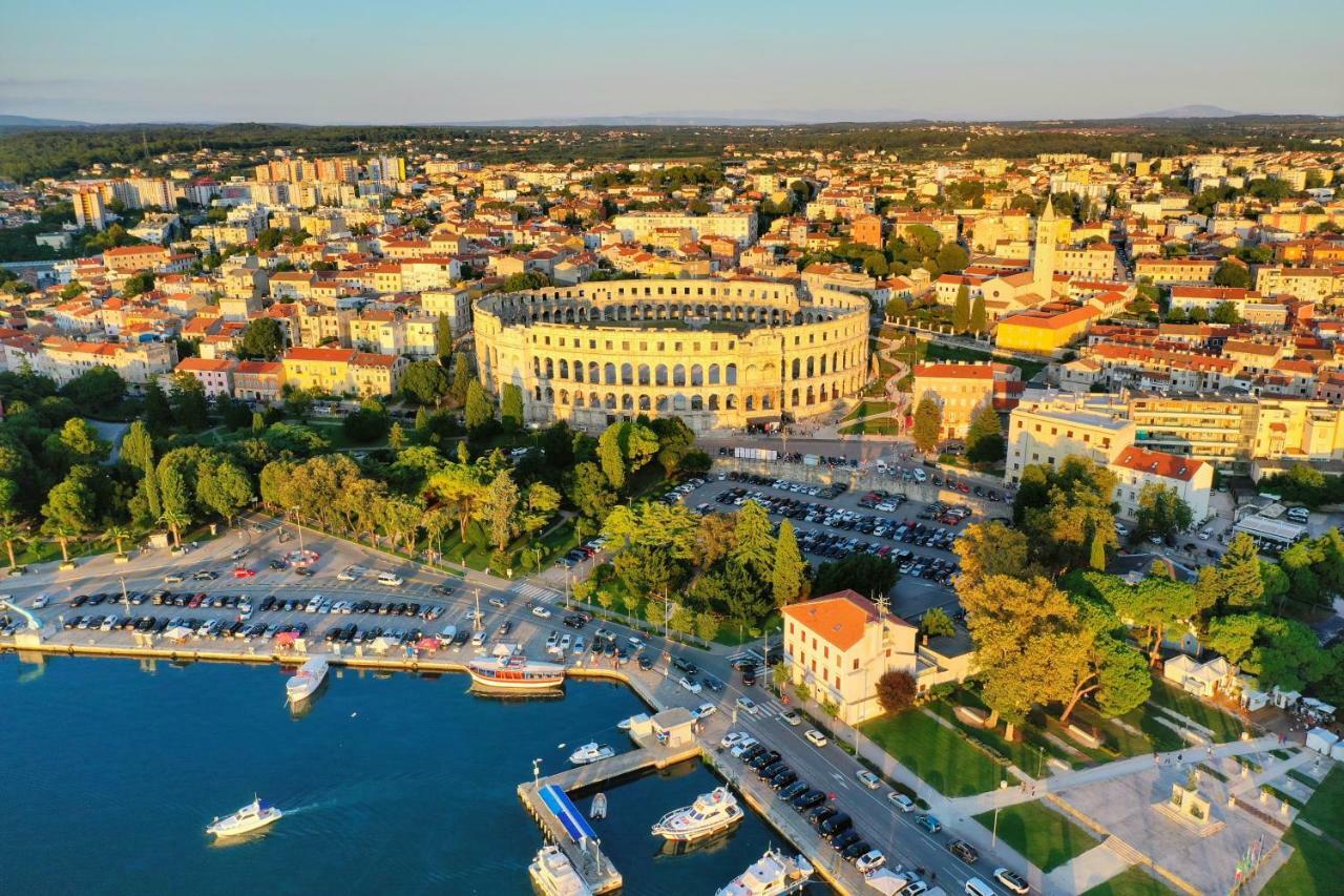 Apartments Dream in Arena 1 Pula Exterior foto